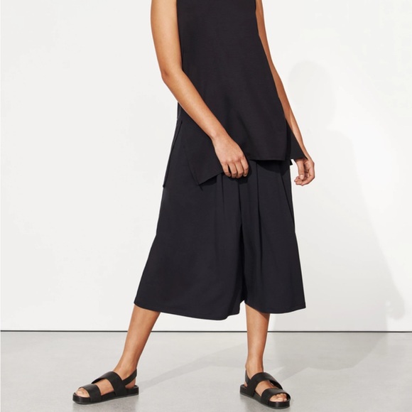 Eileen Fisher Pants - NWT Eileen Fisher Boho Wide Leg Yogi Culottes Cropped Jersey Navy Ink Pants SZ M